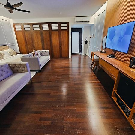 The Palm Suite At Lava Mansion George Town Exterior foto