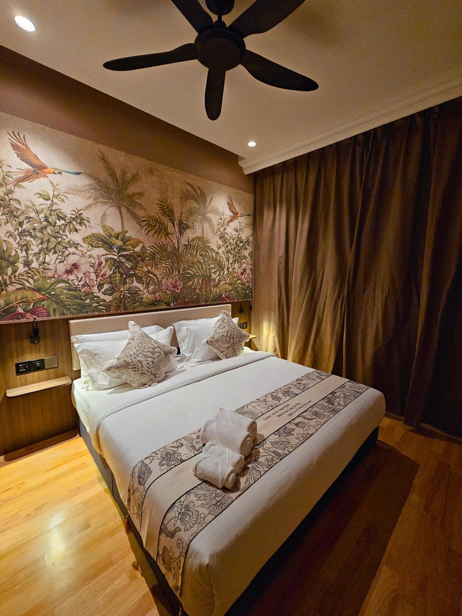The Palm Suite At Lava Mansion George Town Exterior foto