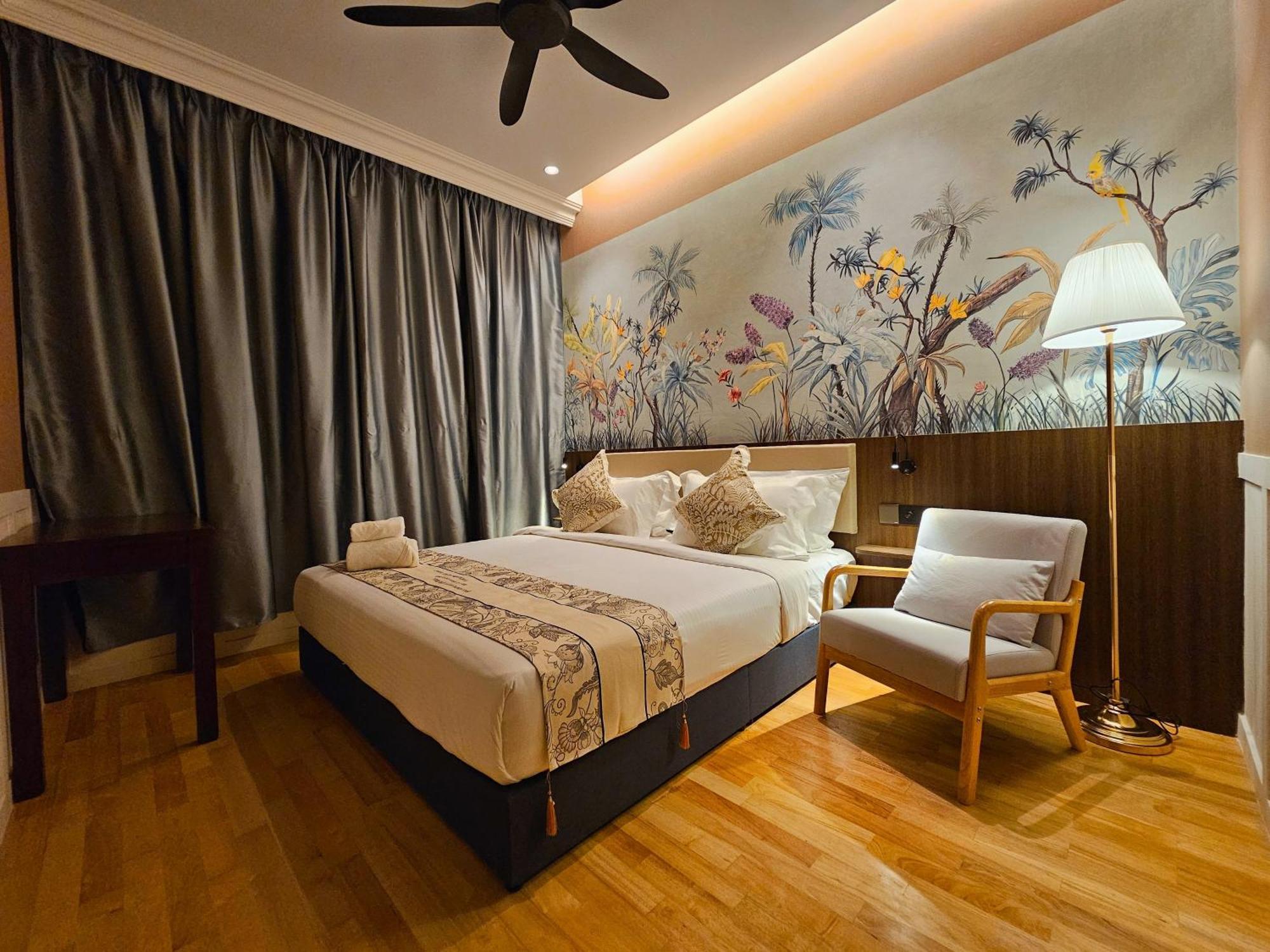 The Palm Suite At Lava Mansion George Town Exterior foto